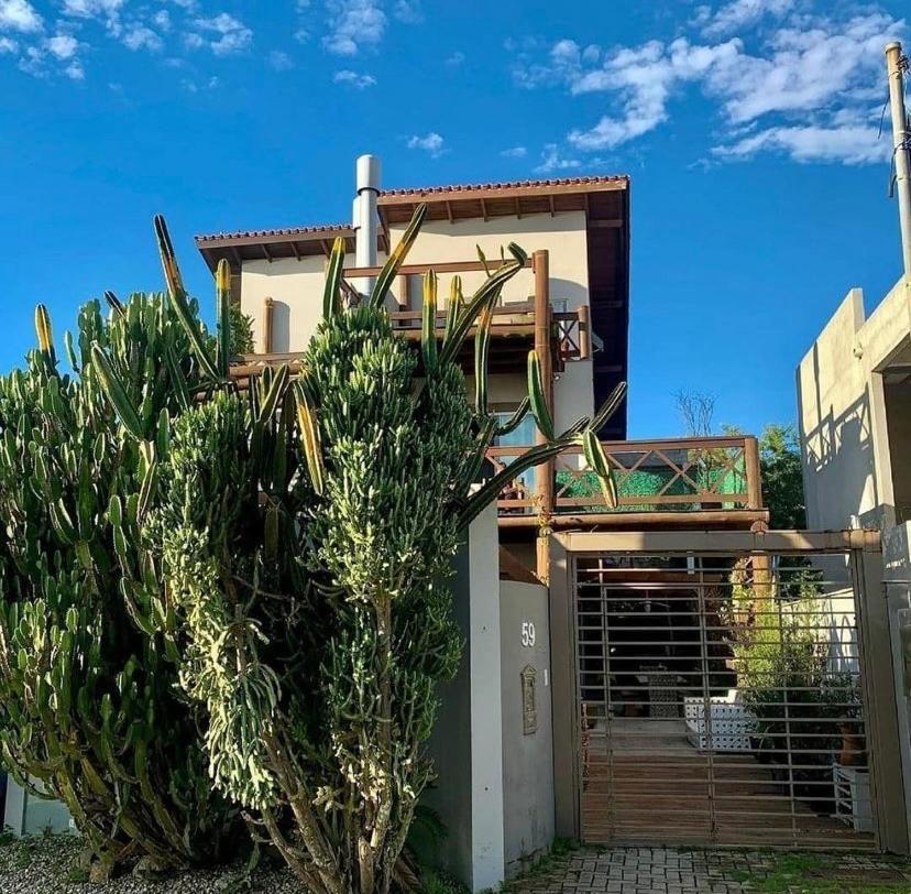 Estaleiro Casa Hotel Balneário Camboriú エクステリア 写真